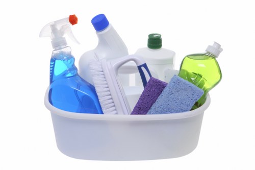 Removal crew preparing a transparent pricing estimate